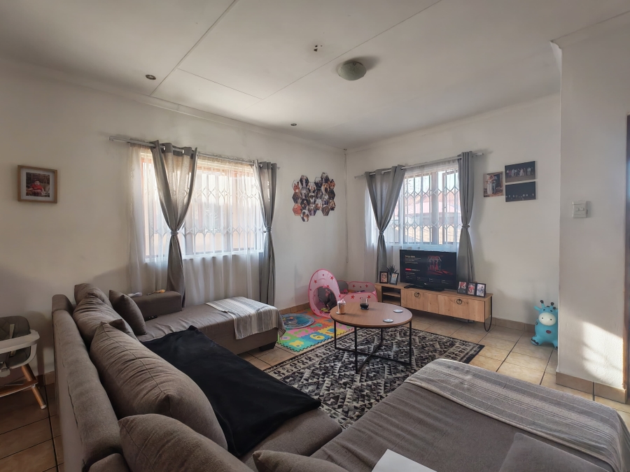 3 Bedroom Property for Sale in Waterval East North West